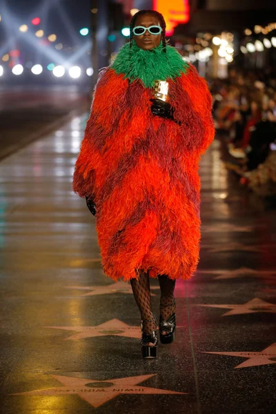 Look 23
